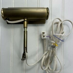 Brass Finish Picture Lamp Light Electric Cord Adjustable WORKS